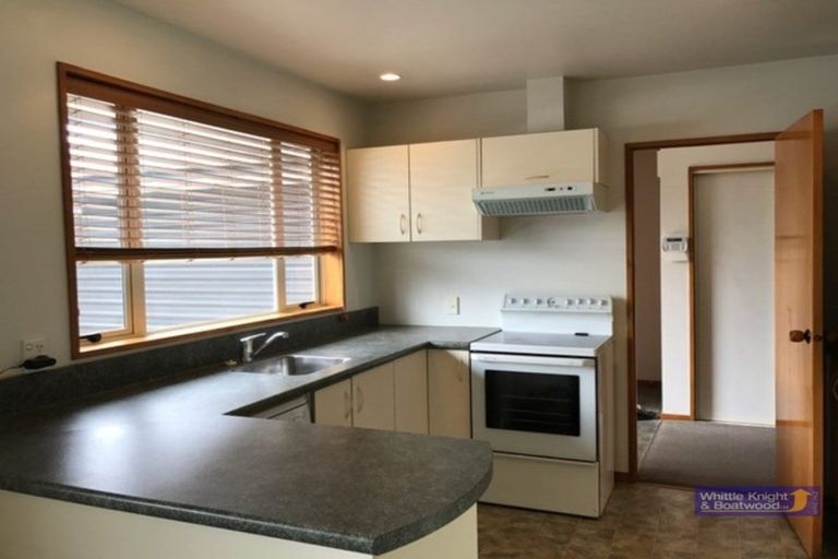 Photo of property in 19a Broadbent Street, Riccarton, Christchurch, 8041