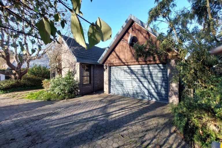 Photo of property in 11 Tripp Place, Ilam, Christchurch, 8041