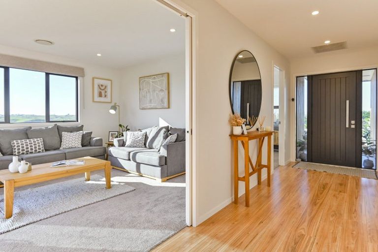 Photo of property in 69a Pirau Road, Fernhill, Napier, 4183