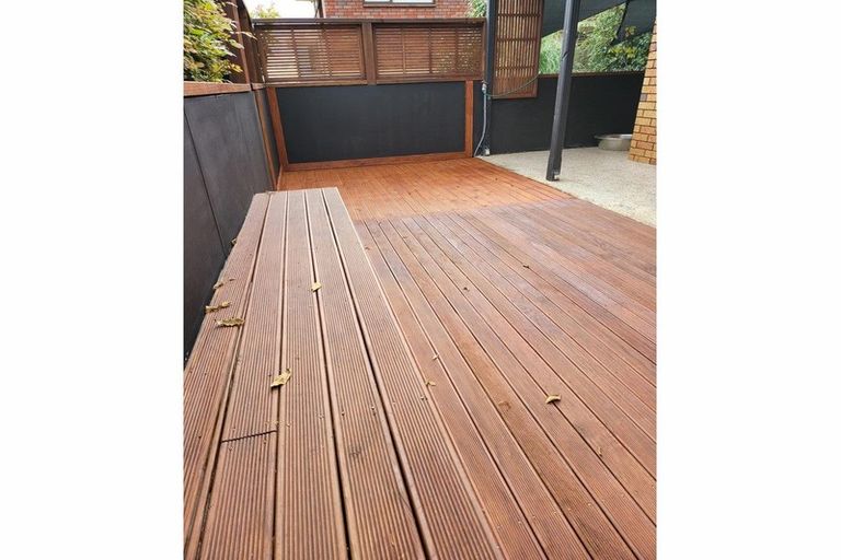 Photo of property in 1 Paulownia Place, Totara Heights, Auckland, 2105