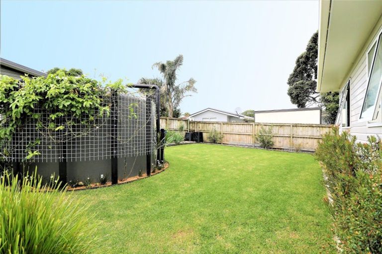 Photo of property in 44 Dolphin Drive, Whiritoa, Whangamata, 3691
