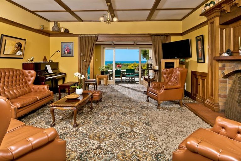 Photo of property in 27 Clifton Road, Hauraki, Auckland, 0622