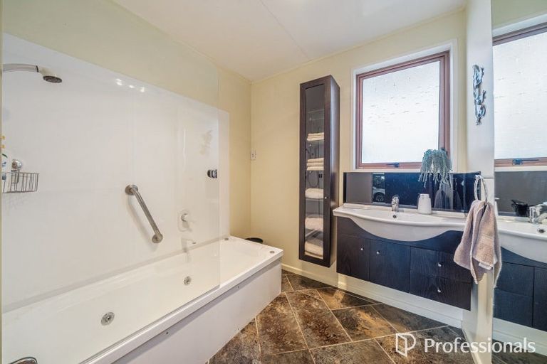 Photo of property in 15 Tennyson Avenue, Avalon, Lower Hutt, 5011