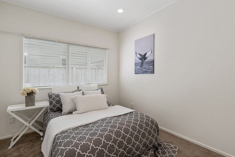 Photo of property in 14 Bank Street, Hillcrest, Auckland, 0627