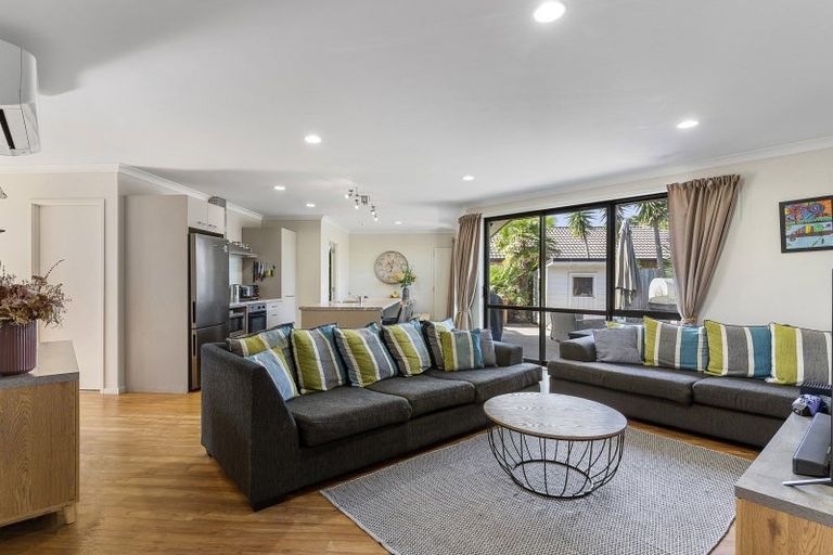 Photo of property in 11 Marick Place, Papamoa Beach, Papamoa, 3118