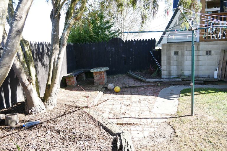 Photo of property in 42 Henry Street, Waikouaiti, 9510