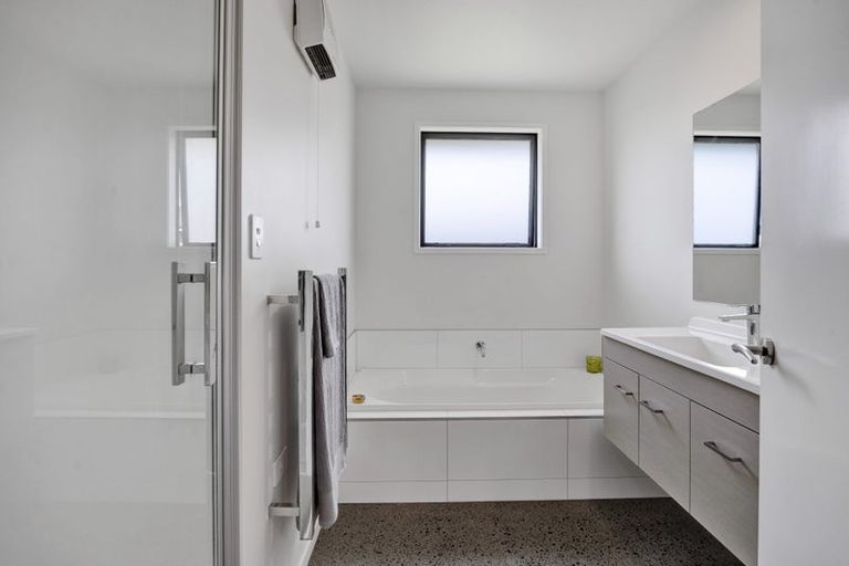 Photo of property in 56 Papawhero Drive, Bell Block, New Plymouth, 4312