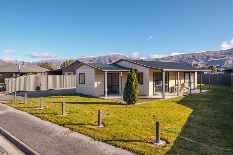 Photo of property in 3 Junction Court, Cromwell, 9310