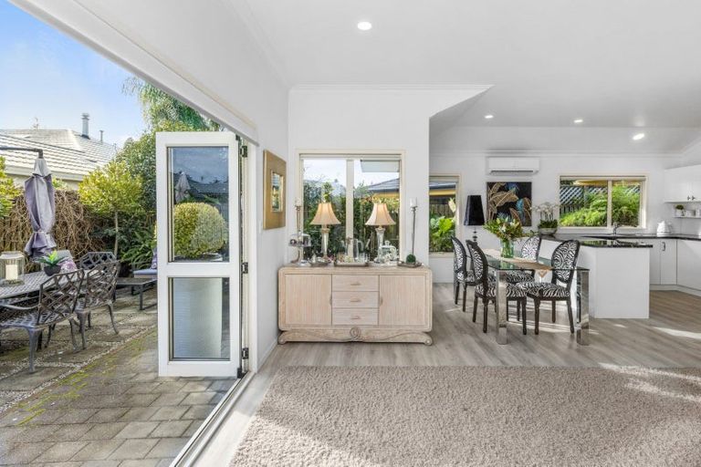 Photo of property in 10 Macaulay Street, Ahuriri, Napier, 4110