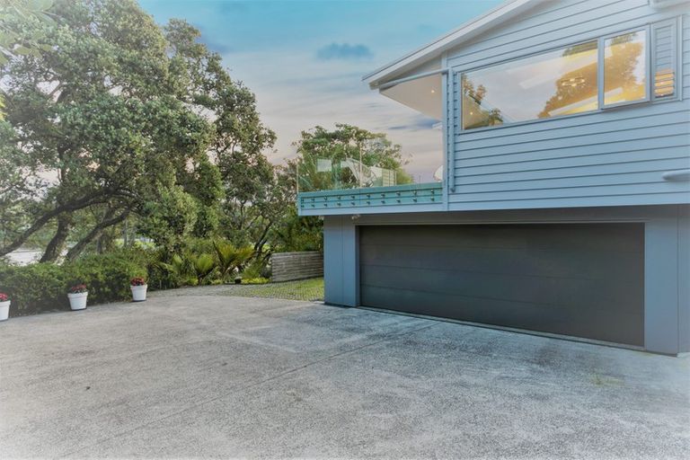 Photo of property in 65 Rock Isle Road, Torbay, Auckland, 0630