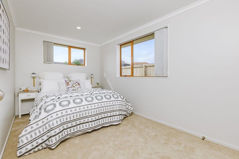 Photo of property in 17 Marblewood Grove, Pukekohe, 2120