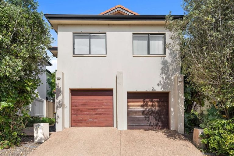 Photo of property in 10 Trimaran Drive, Gulf Harbour, Whangaparaoa, 0930