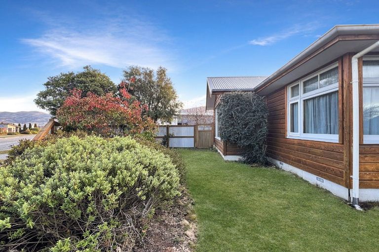 Photo of property in 53 Wishart Crescent, Cromwell, 9310