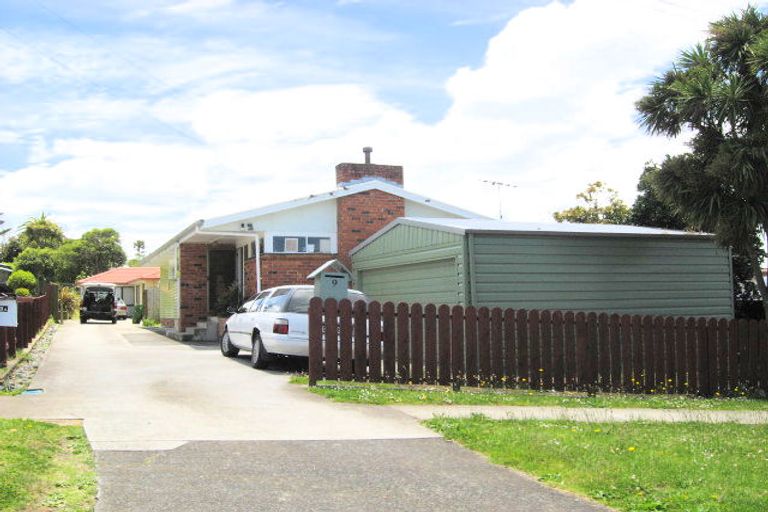 Photo of property in 9a Putini Road, Mangere Bridge, Auckland, 2022
