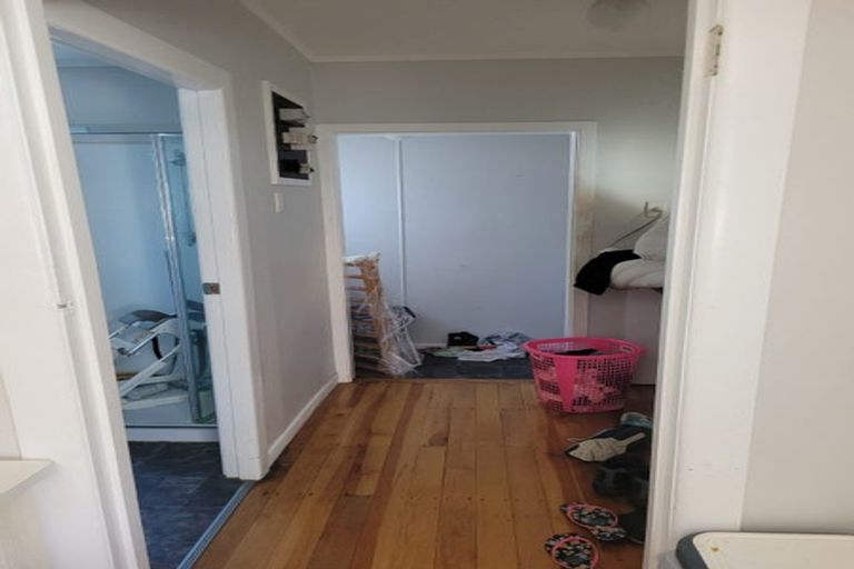 Photo of property in 1/72 Gloucester Road, Manurewa, Auckland, 2102