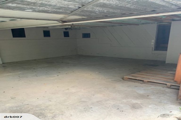 Photo of property in 19 Keegan Drive, Massey, Auckland, 0614