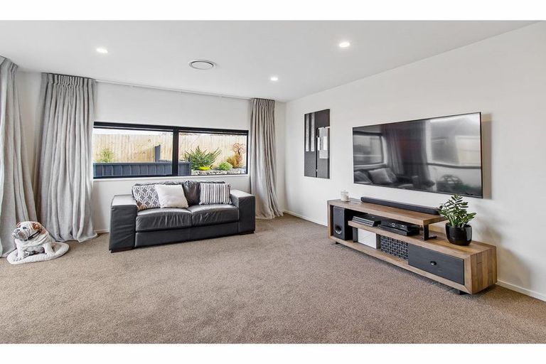 Photo of property in 54 Meadowstone Street, Gleniti, Timaru, 7910