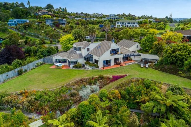 Photo of property in 17 Dawn View Place, Minden, Tauranga, 3176