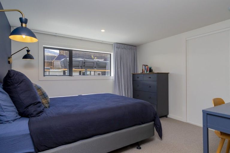 Photo of property in 2 Jenkins Place, Arrowtown, 9302