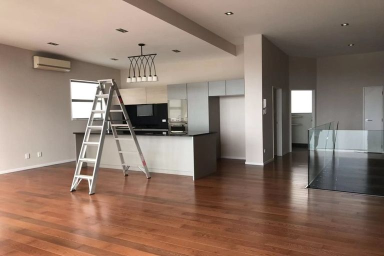Photo of property in Wilk Heights, 11/8 Wilk Lane, Browns Bay, Auckland, 0630