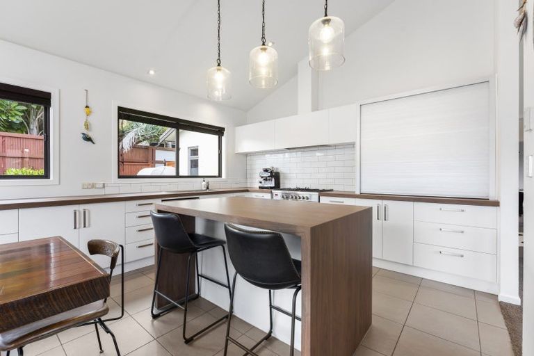 Photo of property in 18 St Johns Heights, Otamatea, Whanganui, 4500