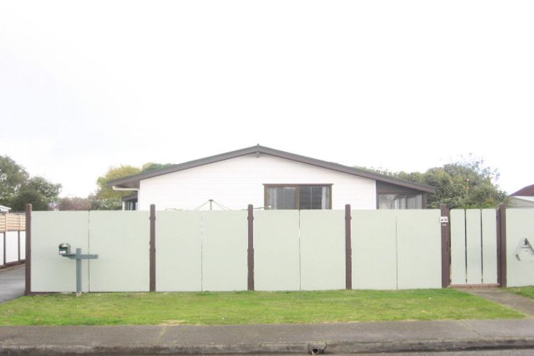 Photo of property in 36 Manawa Avenue, Raumati Beach, Paraparaumu, 5032