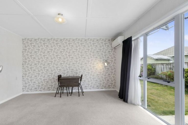 Photo of property in 1/1079 High Street, Taita, Lower Hutt, 5011