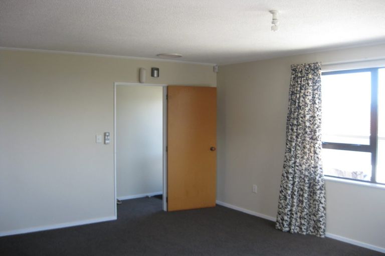 Photo of property in 87b Frobisher Street, Island Bay, Wellington, 6023