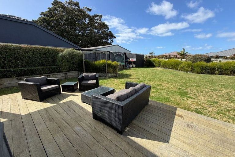 Photo of property in 20 Sunrise Avenue, Mount Maunganui, 3116