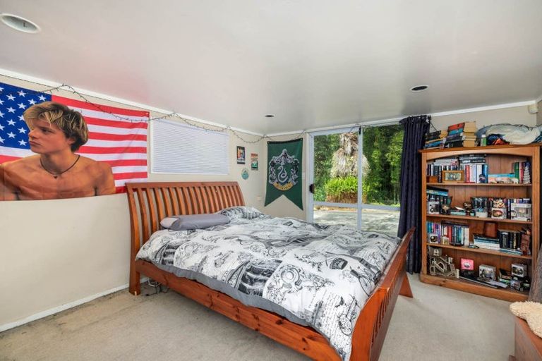 Photo of property in 31 Johnston Road, Kawakawa, 0210