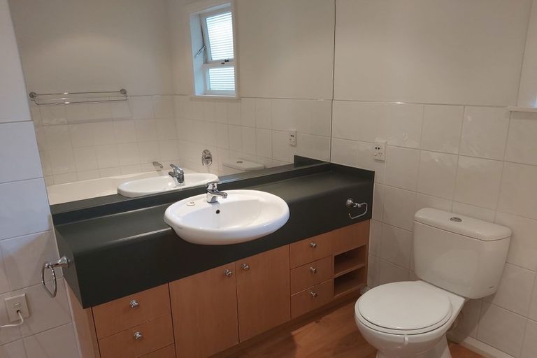 Photo of property in 9 Devonport Lane, St Albans, Christchurch, 8014