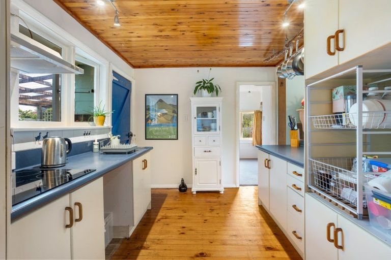 Photo of property in 6 The Terrace, Warrington, Waikouaiti, 9471