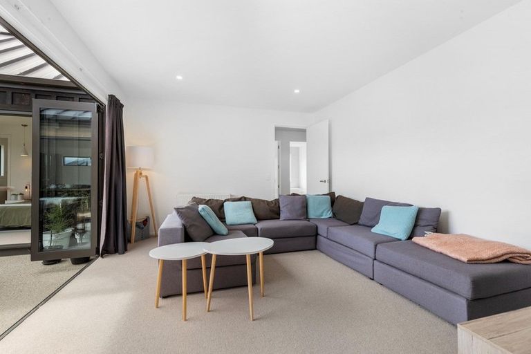 Photo of property in 4 Polperro Court, Jacks Point, Queenstown, 9371