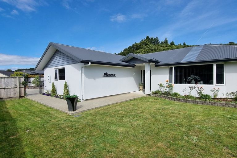 Photo of property in 20 Westvale Drive, Greymouth, 7805