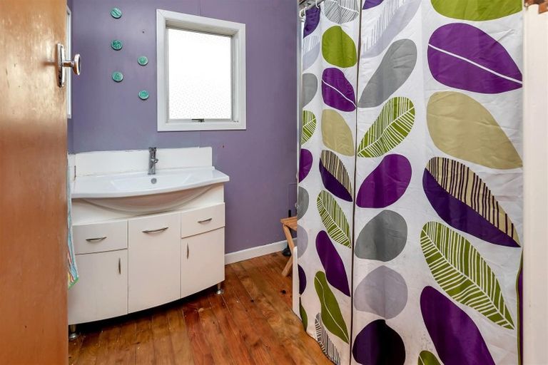 Photo of property in 25 Camellia Avenue, Ruakaka, 0116