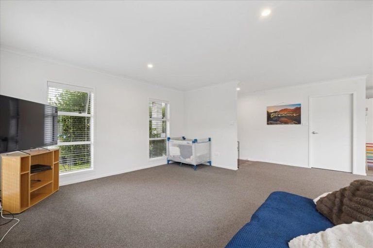 Photo of property in 44 Awataha Crescent, Pyes Pa, Tauranga, 3110