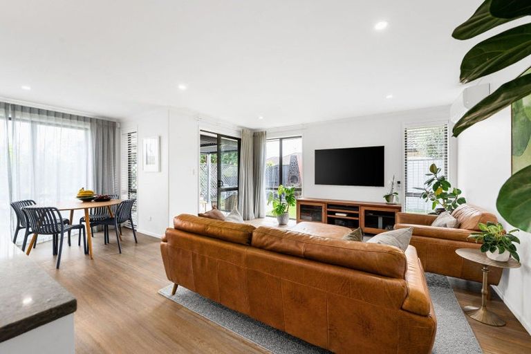 Photo of property in 8 Parkside Drive, Huntington, Hamilton, 3210