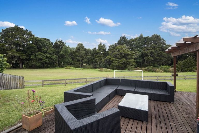 Photo of property in 14 Daviot Place, Te Kamo, Whangarei, 0112