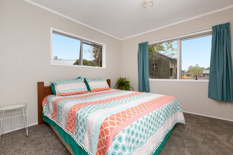 Photo of property in 16 Pandora Place, Welcome Bay, Tauranga, 3112