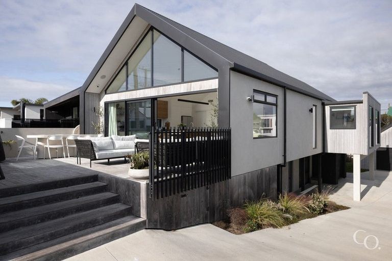 Photo of property in 56 Karewa Parade, Papamoa Beach, Papamoa, 3118