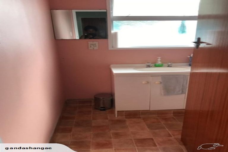 Photo of property in 2/175 Park Road, West End, Palmerston North, 4410