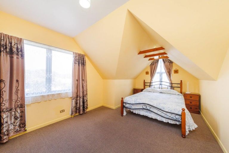 Photo of property in 3a Caroline Crescent, Highbury, Palmerston North, 4412