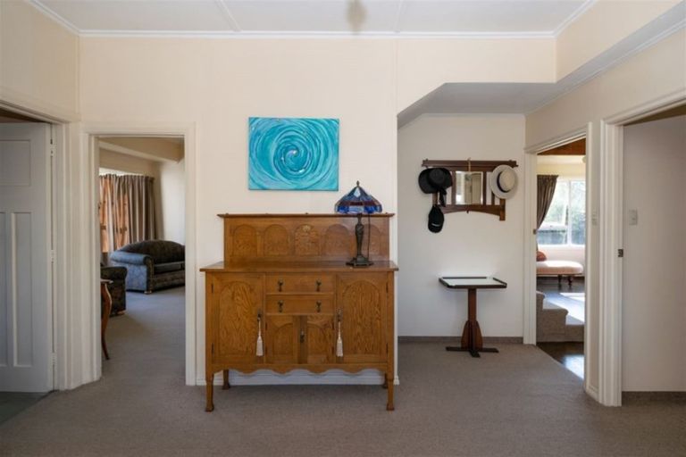 Photo of property in 11 Holdaway Street, Riversdale, Blenheim, 7201