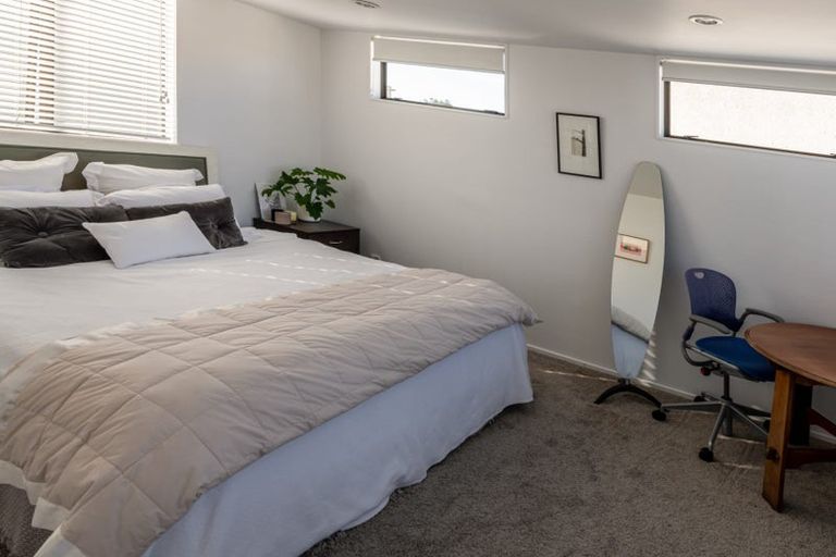 Photo of property in 1/12 Craig Road, Milford, Auckland, 0620