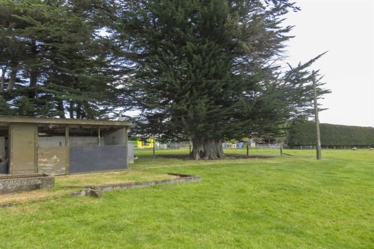 Photo of property in 73 Flora Road East, Makarewa, Invercargill, 9876