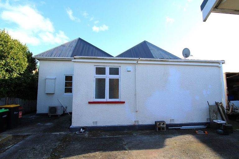 Photo of property in 85 Queens Drive, Saint Kilda, Dunedin, 9012