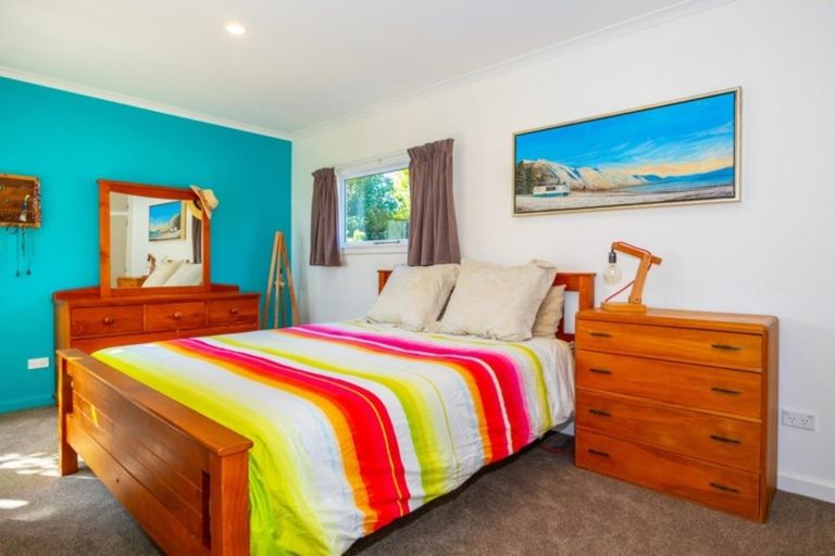 Photo of property in 76 Mckenzie Street, Geraldine, 7930