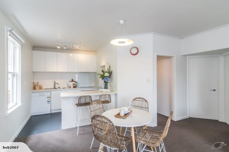 Photo of property in 77 Majoribanks Street, Mount Victoria, Wellington, 6011