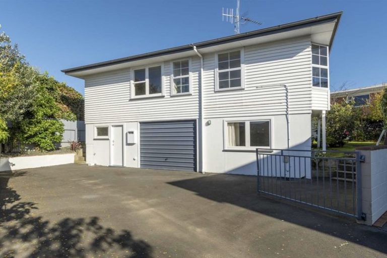 Photo of property in 18 Tirinui Crest Road, Otumoetai, Tauranga, 3110