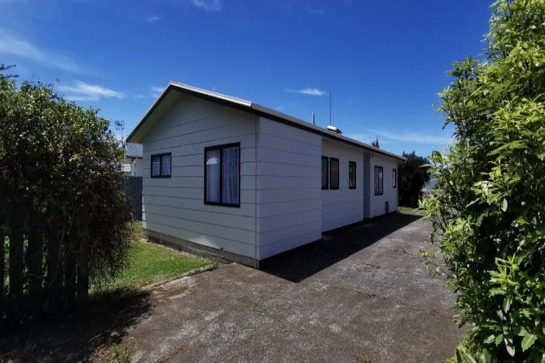 Photo of property in 15 Fraser-collin Crescent, Dannevirke, 4930